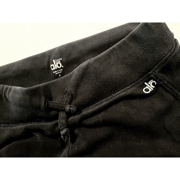 Alo Yoga Coolfit Womens Sz S Black Wide Leg Yoga Pants Small comfy Gaucho Y2k - Picture 1 of 8